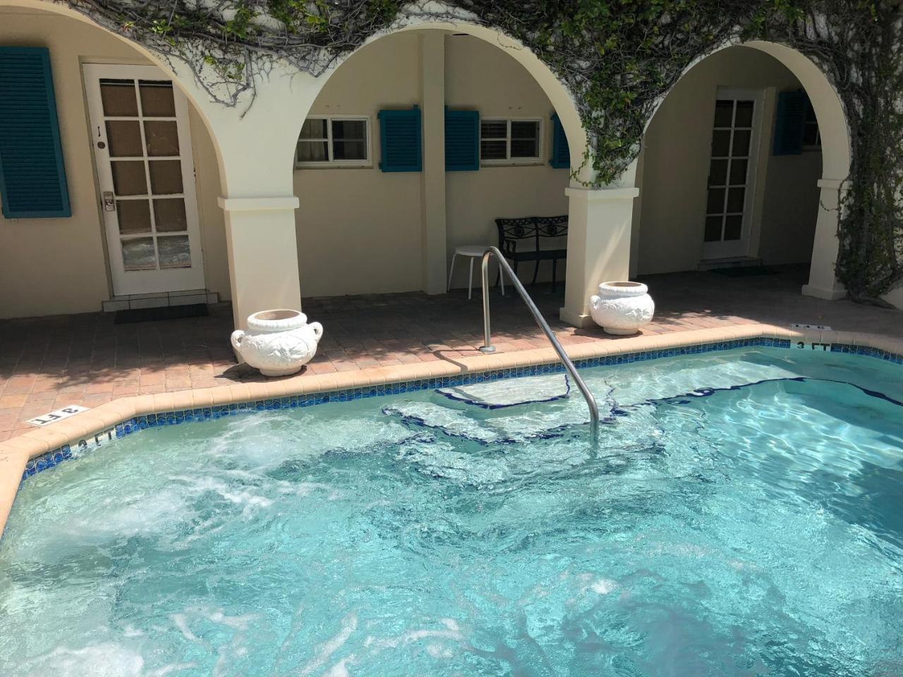 Courtyard Villa Hotel Fort Lauderdale Luaran gambar