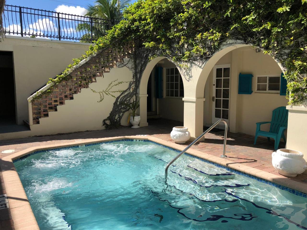 Courtyard Villa Hotel Fort Lauderdale Luaran gambar