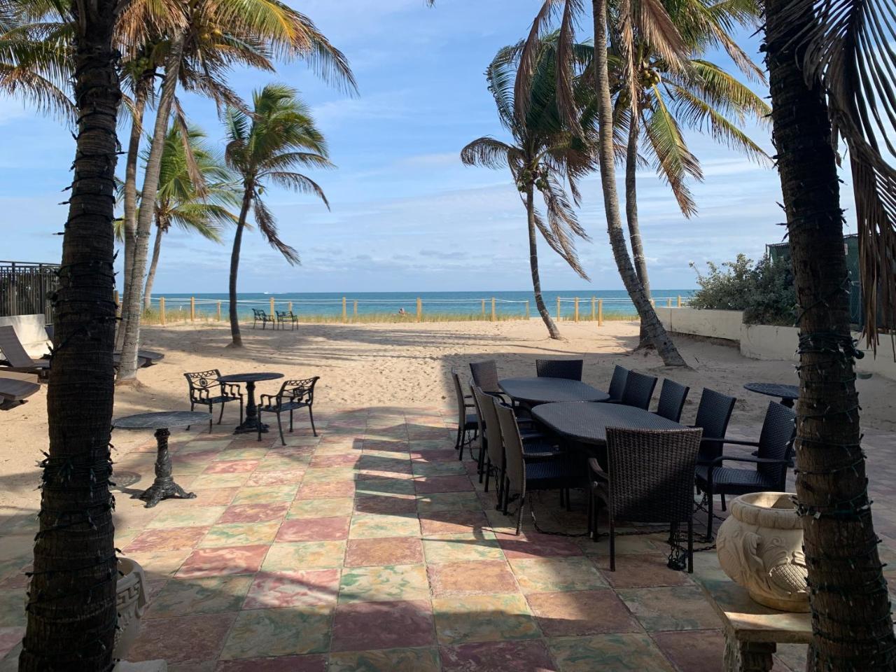 Courtyard Villa Hotel Lauderdale-by-the-Sea Luaran gambar